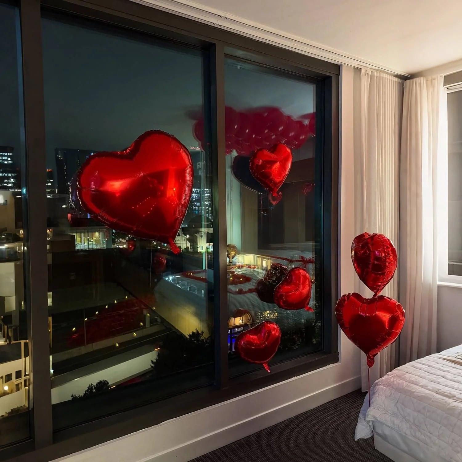 Red Love Aluminum Foil Balloon I Love You Balloon Set Simulation Petals Valentine's Day Wedding Anniversary Party Decoration