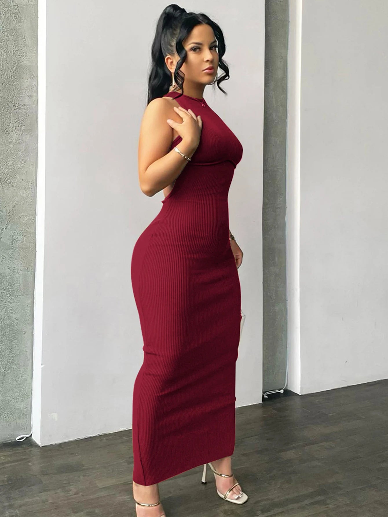 Hugcitar Ribbed Solid Hollow Out Backless Sleeveless Sexy Slit Mini Dress Bodycon 2025 Spring Women Outfits Elegant Party Y2K