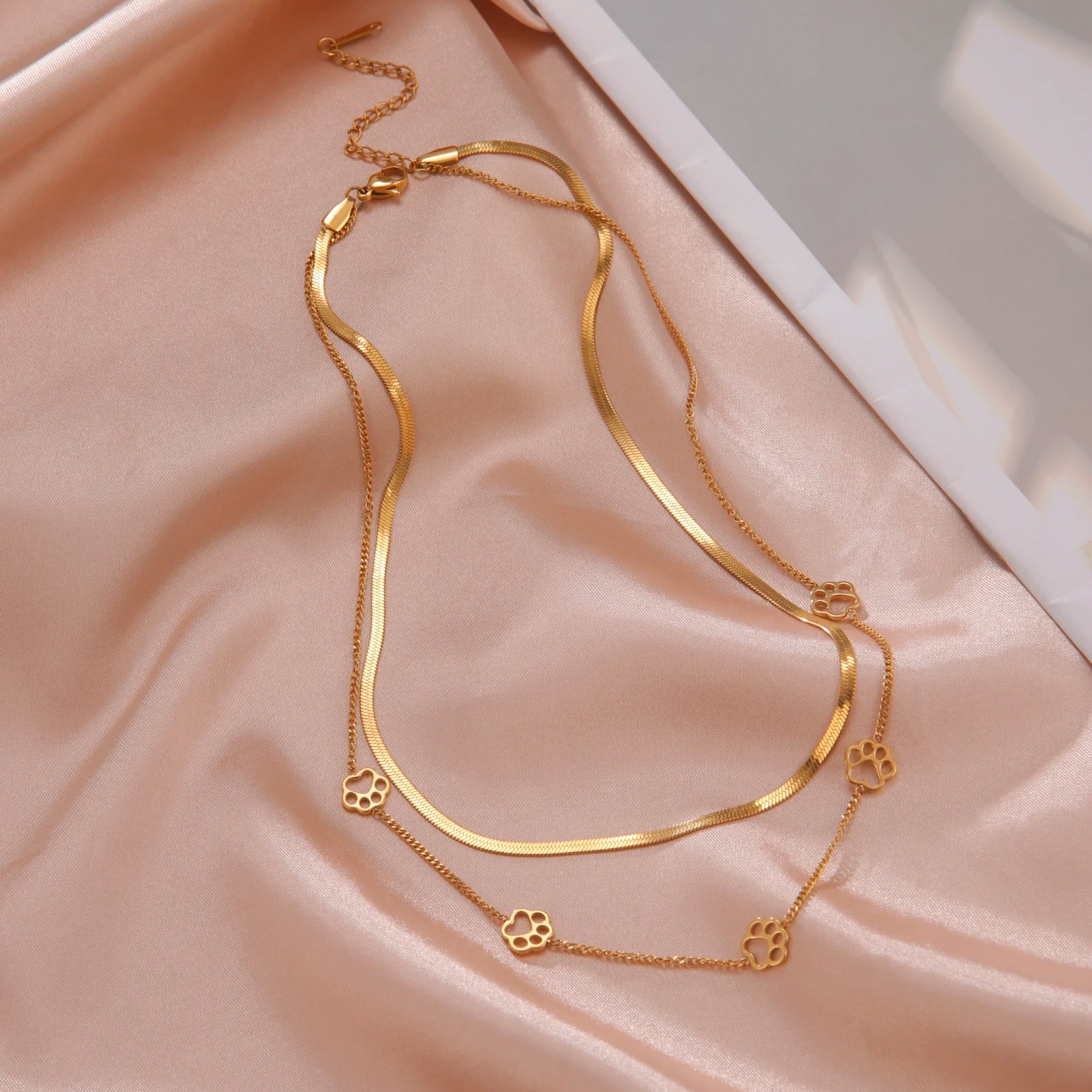 Skyrim Pet Dog Cat Paw Necklace Stainless Steel Double Layer Snake Chain Choker Fashion Animal Jewelry Valentine's Day Gift